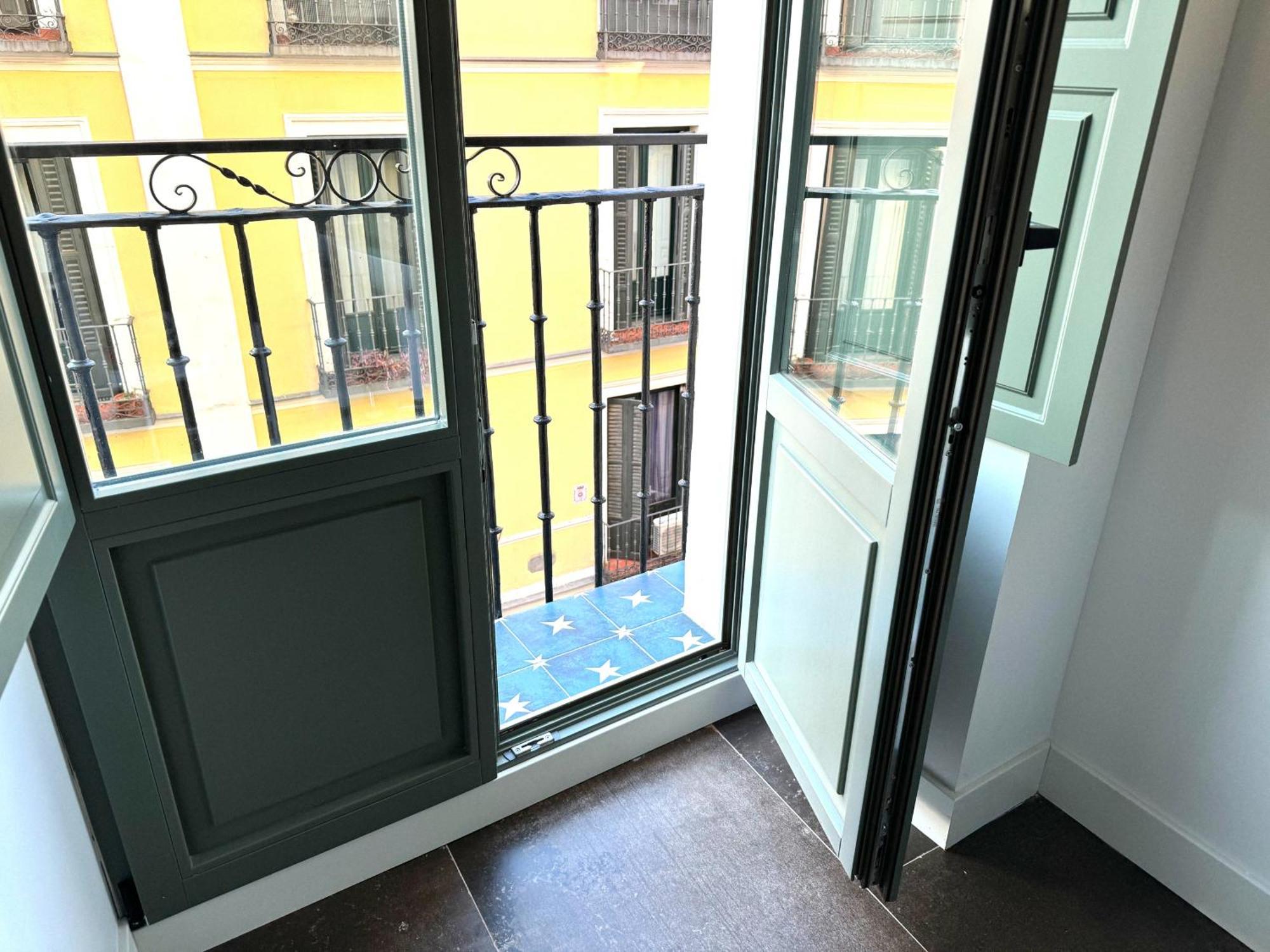 Cavabajasuites 2 Madrid Dış mekan fotoğraf